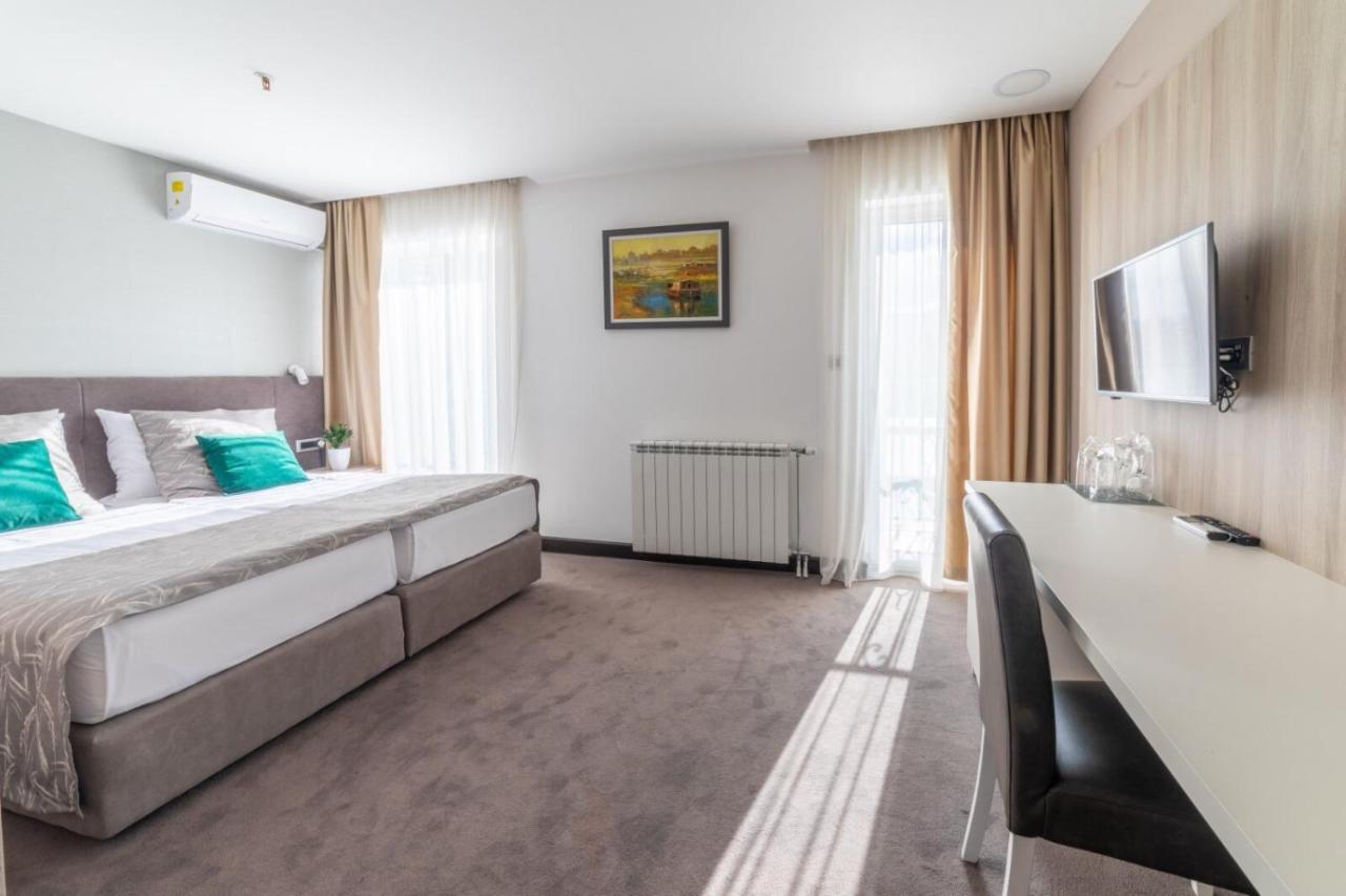 Hotel Μπέρανε Εξωτερικό φωτογραφία